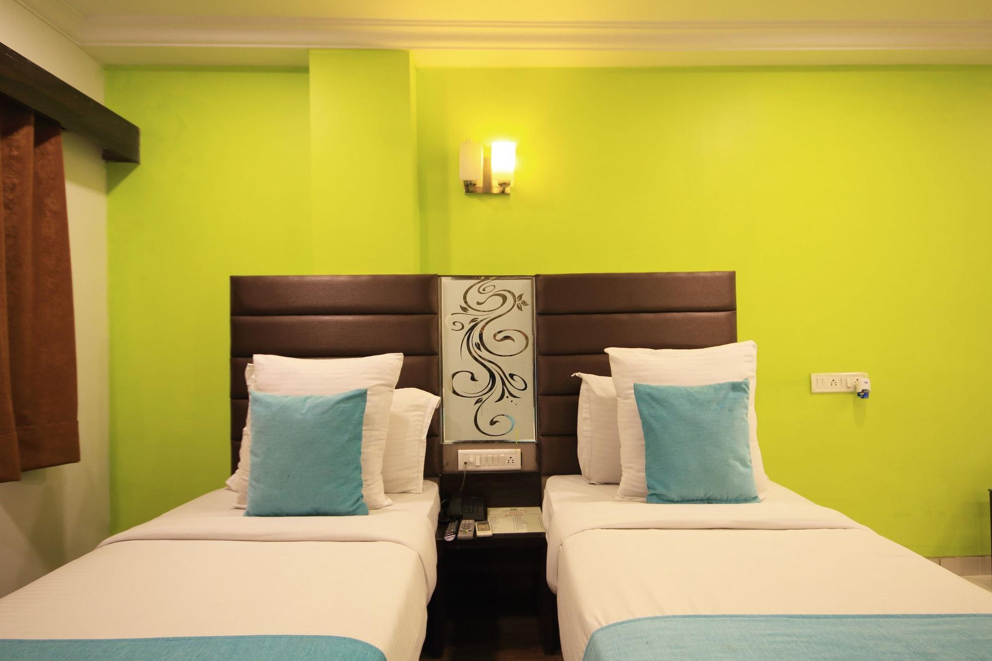 Fabhotel Kadamb Inn Ahmedabad Exterior photo
