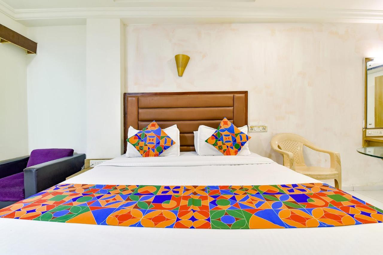 Fabhotel Kadamb Inn Ahmedabad Exterior photo